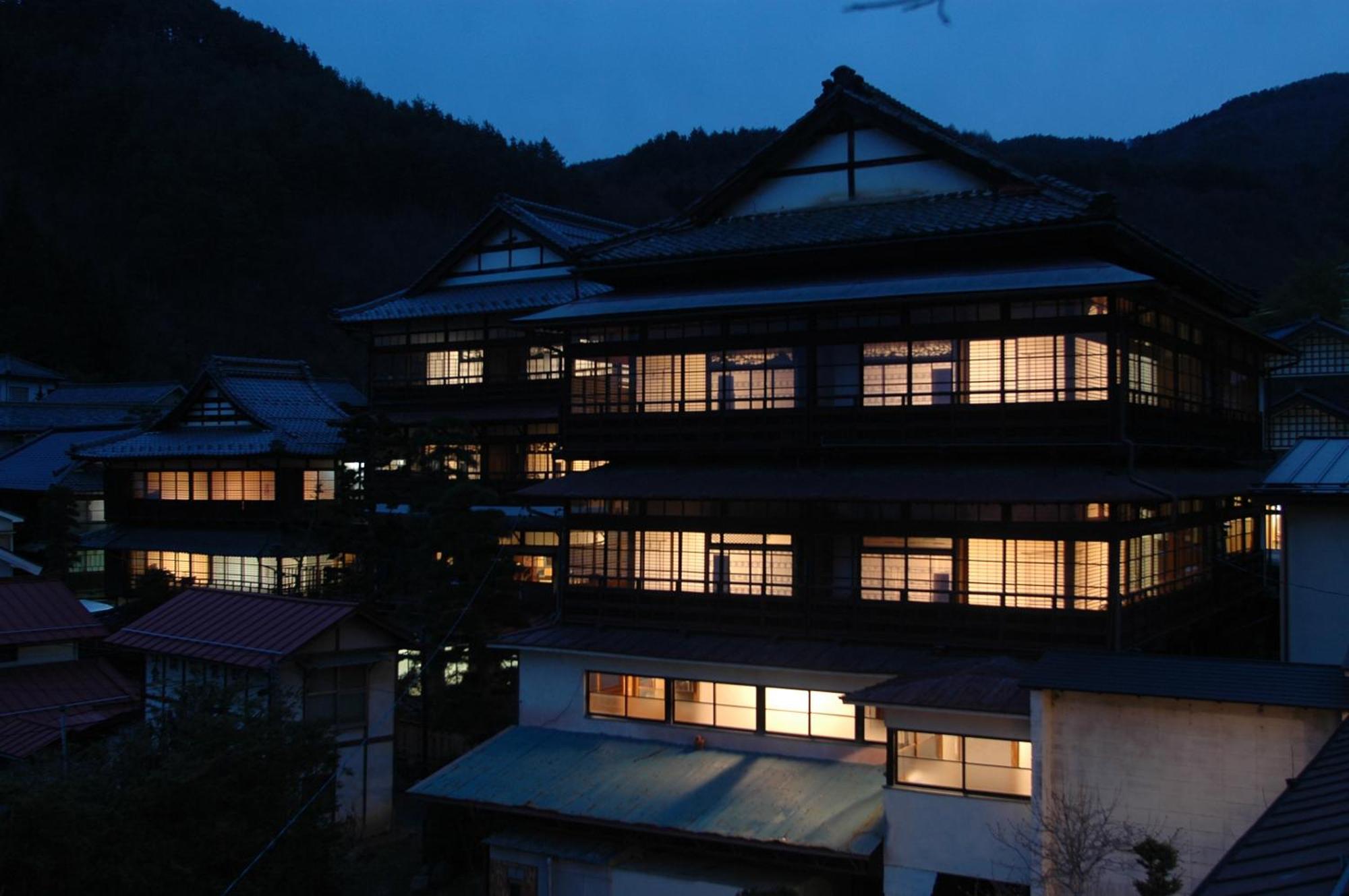 ますや旅館 青木村 エクステリア 写真