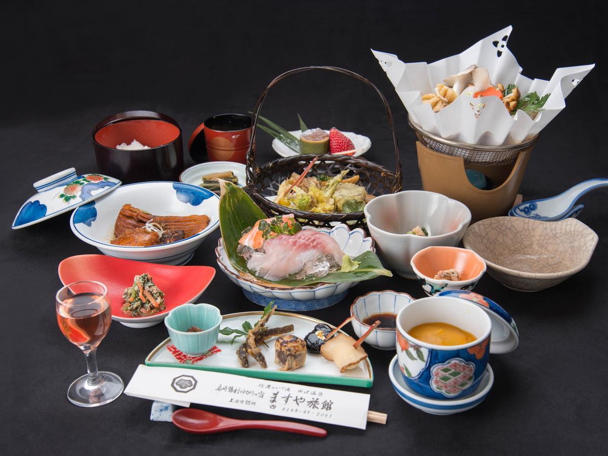ますや旅館 青木村 エクステリア 写真